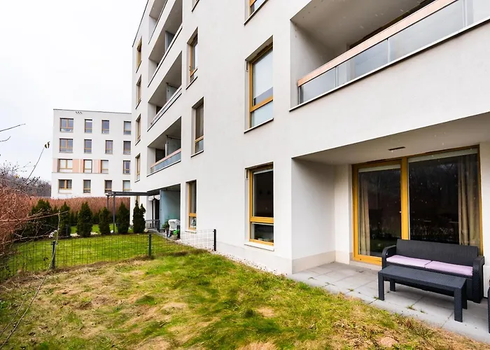 Wola Luxury Wooden Apartment