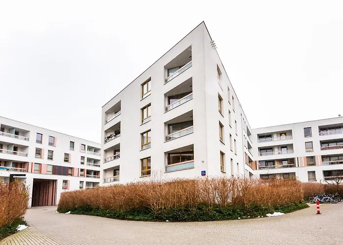 Wola Luxury Wooden Apartment